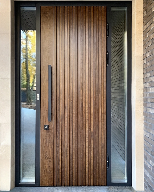 Входная остекленная группа